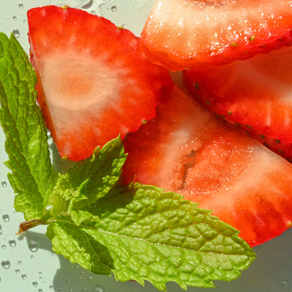 sweet mint & strawberry sorbet